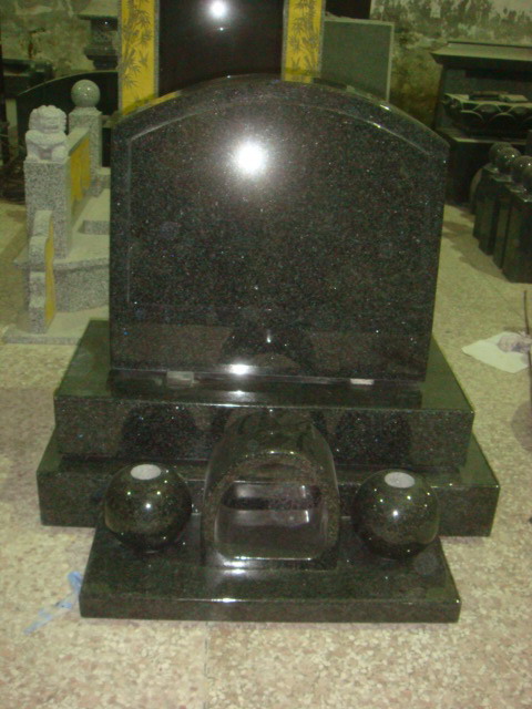 墓石(2)