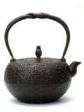 日本南部铁器N00096  铁钵形樱花图案款铁壶2.4L[鉄瓶N00096　鉄鉢形桜2.4L]