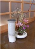 花活化　传统工艺士收成　信楽焼花瓶[花が生き生き　伝統工芸士作　信楽焼花瓶]