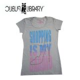 La的一款 publiclibrary T恤衫（sex and the city）[【LA発】PUBLIC LIBRARY　Tシャツ　（sex and the city