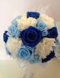【保鲜花】新娘结婚用 手捧花圆形 蓝色 丝带 可装饰[【プリザーブドフラワー】ラウンドブーケ ブルー　リボ